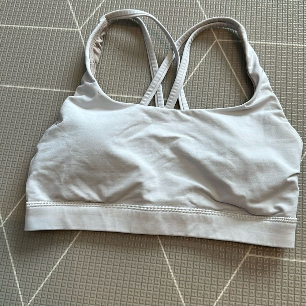 Lululemon Energy Adjustable Bra . Size 4